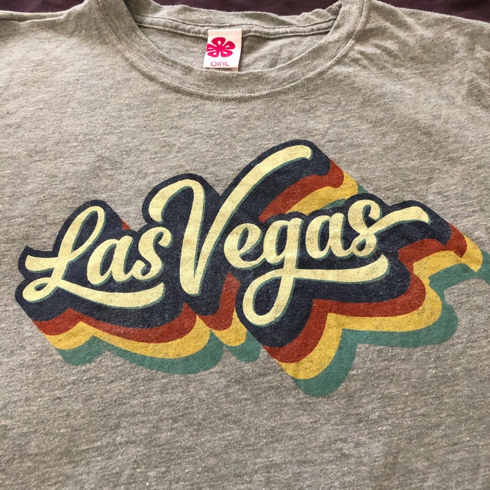 Vegas girl brand, Gray Las Vegas short sleeve T-shirt. Size medium